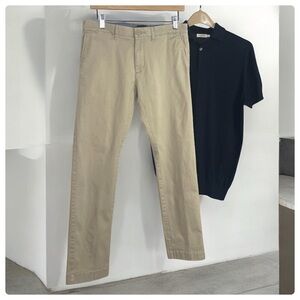 J. Crew 
484 Slim-fit stretch chino pant 29x30